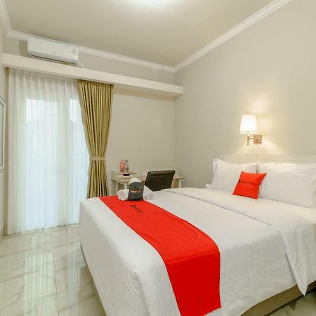Reddoorz Near Taman Makam Pahlawan Cikutra Hotel Bandung Exterior foto